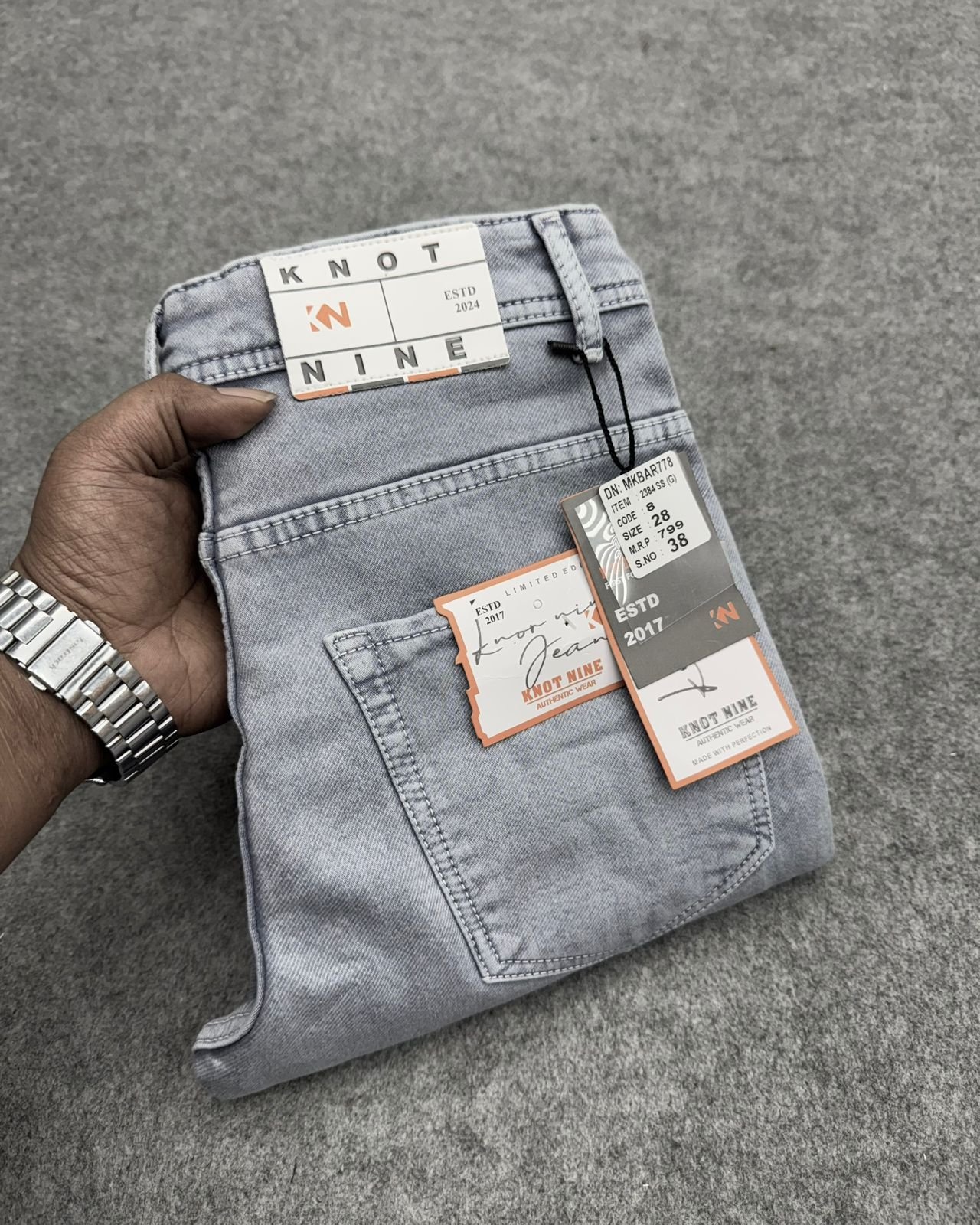 Ankle Fit Jean